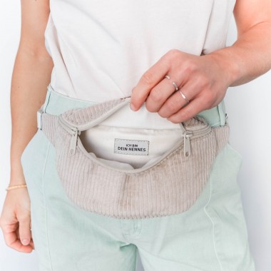 MULINU - Bauchtasche | Hipbag HENNES Breitcord Cremeweiß