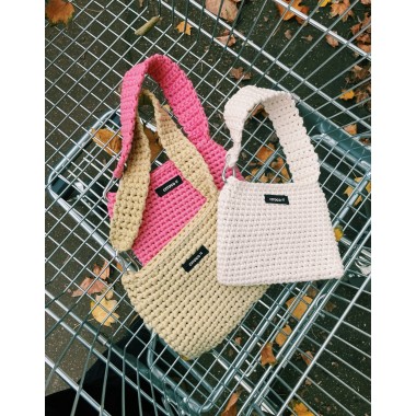 'Slow Bag Mini Edition' gehäkelte Tasche von crroco studio