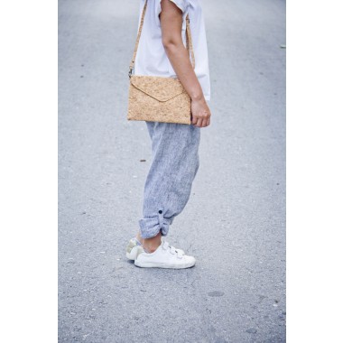 Praktische Kork Handtasche, vegane Clutch BY COPALA