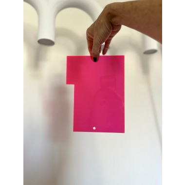 THE SUPER HOUSE NUMBER NEON RED von not white studio
