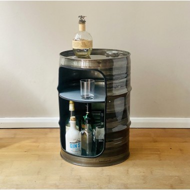 Lockengelöt - Minibar aus Hamburger Ölfässern