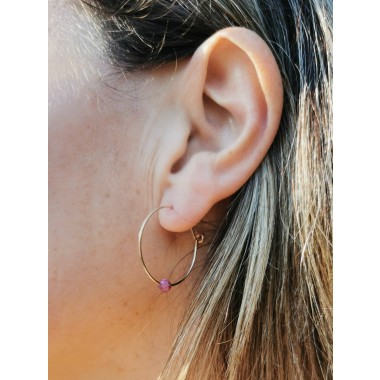 Creolen mit leuchtendem Rubin – minimalistisch, edel und ideal für jeden Tag! - handgefertigt in Sterling Silber und (Rosé) Gold Filled - KIZZU Schmuck Manufaktur