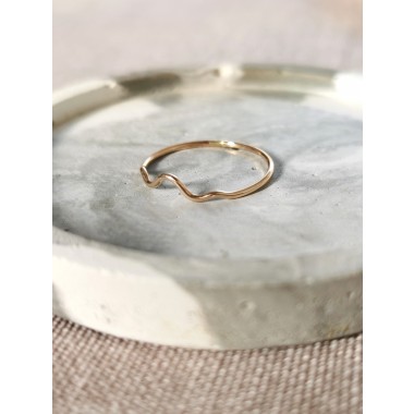 Flow Ring – gefertigt aus hochwertigem Gold Filled – langlebig, edel und perfekt für jeden Tag - KIZZU Schmuck Manufaktur 