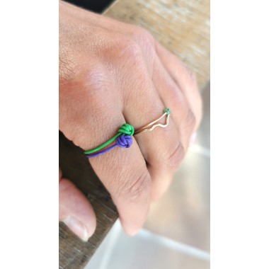 Weißer Knotenring aus recycelten Kabeln – farbenfroher Statement-Schmuck, handgemacht und nachhaltig I KIZZU Schmuck Manufaktur 