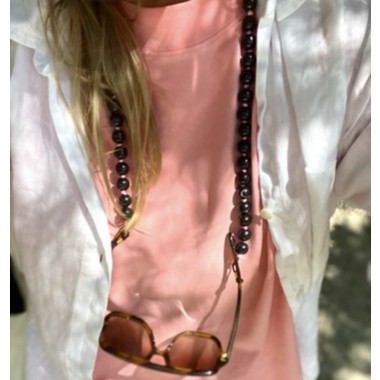 Minimalistische Brillenkette - Kette aus Holzperlen von not white studio.