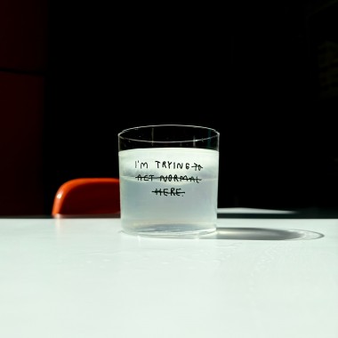 I'M TRYING Glas – yahya studio, johanna schwarzer