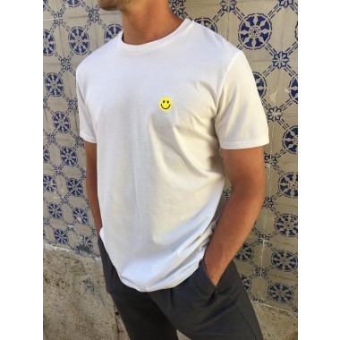 The Life Barn – Smiley T-Shirt Unisex (weiß)