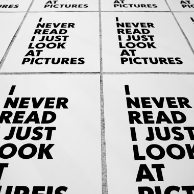 Handgefertigter Linoldruck »I never read, I just look at pictures« Limited Edition, Andy Warhol Zitat  A4