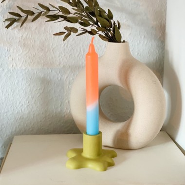 Kerzenständer - Klecks - olive -
Just a decent day