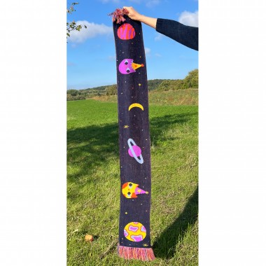 The Naughty District - Strickschal »Alien cats«