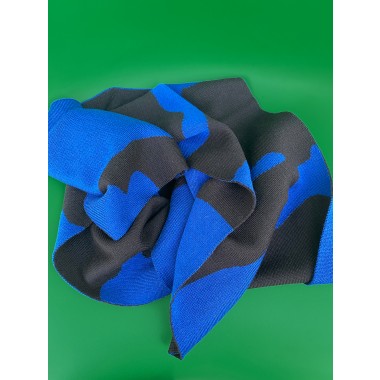 Grafischer Merinoschal in blau-schwarz