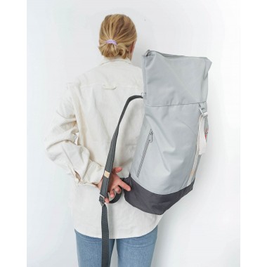 MULINU – Erweiterterbarer Rucksack UNIQUE ALBERT 2 Hellgrau Grau