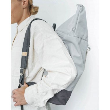 MULINU – Erweiterterbarer Rucksack UNIQUE ALBERT 2 Hellgrau Grau
