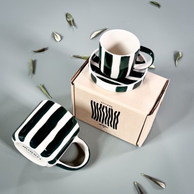 Magazin Minori - Becher Stripes - gentle green