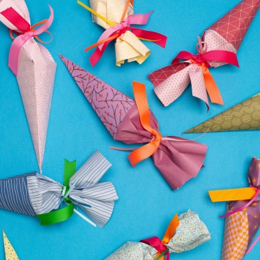 Mini Schultüte Bastelset zur Einschulung in Blau - My Pretty Circus