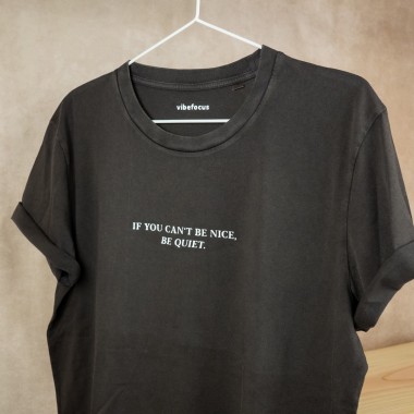 T-Shirt NICE Vintage-Stil – vibefocus