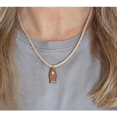 WUNDERVOLL | GOLDSTONE FISH Cord Necklace