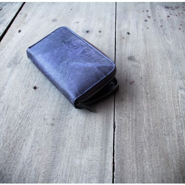 Portemonnaie aus recycelten Blättern / Nachhaltige vegane Brieftasche in lila / blau