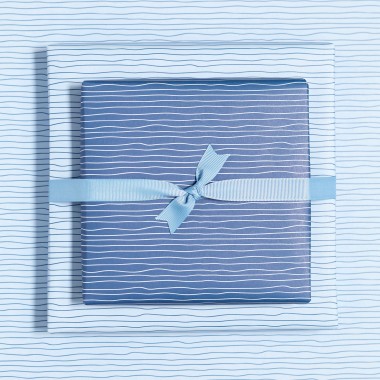 Maritimes Geschenkpapier blaues "Wasser" - 5 Bogen