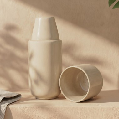 Lys Keramik Karaffe 750 ml mit Becher – handgemacht in Portugal
