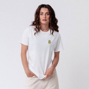 Maßkrug | Besticktes Bio Baumwoll Unisex T-Shirt | weiß | Fashion Drinks