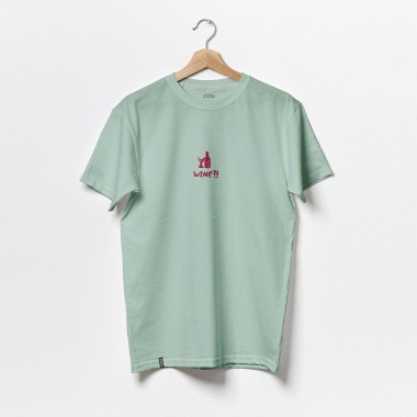 "WINE?!" T-Shirt Aloe // FUNST Studio, Verena Senn