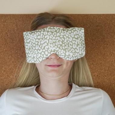 Augenkissen Yoga Bio Lavendel Dinkel „Leoprint Salbei“ – für Meditation, Entspannung & Stressabbau, waschbarer Baumwollbezug - Tochter von Walter