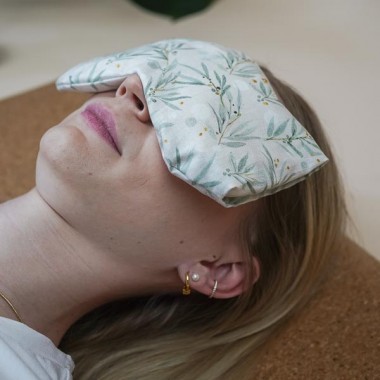 1. Yoga Augenkissen mit Bio Lavendel Dinkel Füllung – perfekt für Meditation & Entspannung „Olive“ - Tochter von Walter