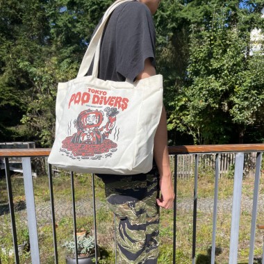 Tote Bag aus Baumwolle - Tokyo Poo Divers | Lustige Einkaufstasche mit Innentasche & Magnetverschluss | Witziges Cartoon Design