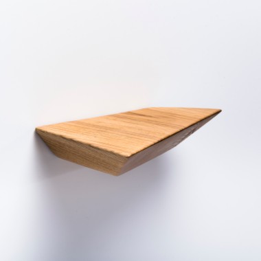 Schwebendes Wandregal aus Holz (Eiche massiv) von Verschnitt