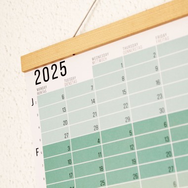 Wandkalender 2025 „Pastell-Türkis“ Jahresplaner | Limited Edition | 100% Recyclingpapier | Deutsch-Englisch