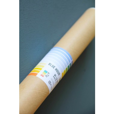 Wandkalender 2026 „Blue Hour“ Jahresplaner | Limited Edition | 100% Recyclingpapier | Deutsch-Englisch | Rückseite „Regenbogen“