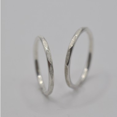 Ring "Angeschliffen" aus Silber von DOPPELLUDWIG