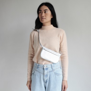 Flache Gürteltasche echt Leder Silber