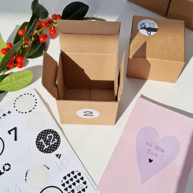 Bow & Hummingbird Adventskalender Set mit Boxen "Schwarz/Weiß"