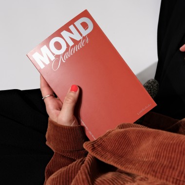Mondkalender 2027 – Mars Metallic