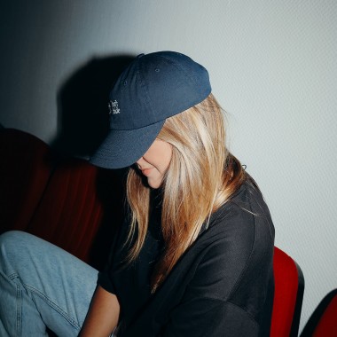 "Bitch Don’t Kill My Pride" Cap, dunkelblau – DIVERSES