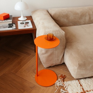 Einig Studio - Beistelltisch Orange