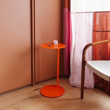 Einig Studio - Beistelltisch Orange