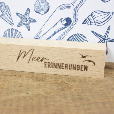 Kartenständer Meer Erinnerungen aus nachhaltigem Buchenholz