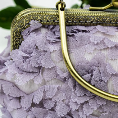 nathys_illustration Abendtäschchen/Schminktäschchen "lilac dreams" 18x10x7 cm Unikat