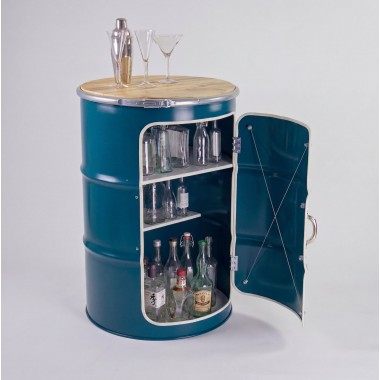 Lockengelöt Hausbar, Die Bar aus einem Hamburger Öl-Fass