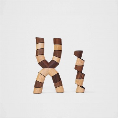 Loggos - innovatives Stapelspiel aus Buche und Nussbaum (Set mit 20 Steinen)
