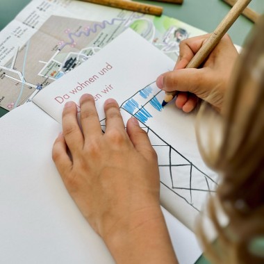 Reisetagebuch für Kinder – Reisejournal, Travel Journal für Urlaub, Reise & Ferien – miratheresia