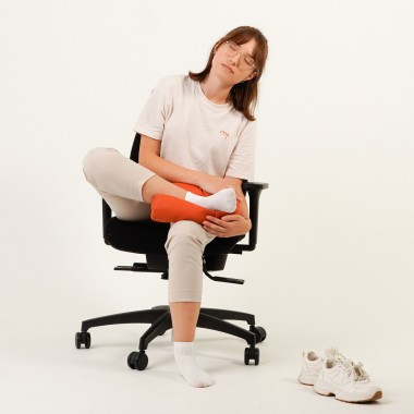 paddo Volcanic black - Ergonomisches Positionierungskissen, Ergorolle für Deinen Schreibtisch