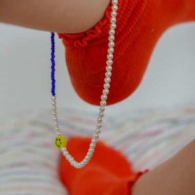 »Tummy« SMILEY-Kette in Kobaltblaumit Smiley-Perle von pinapina