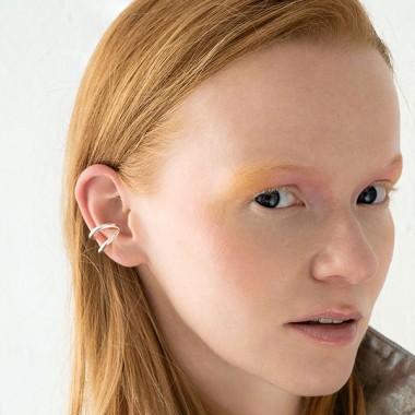 related by objects - lunar earcuff bold - 925 Sterlingsilber - fein versilbert 