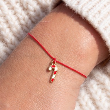 Bow & Hummingbird Weihnachtsarmband Zuckerstange „Zuckersüße Weihnachten“ – rotes Makramee Armband, kleines Weihnachtsgeschenk