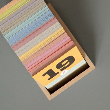 SCHÖNETAGEBOX – eine Kombination aus Kalender & Tagebuch, Box zum Erlebnisse sammeln und Erinnerungen bewahren