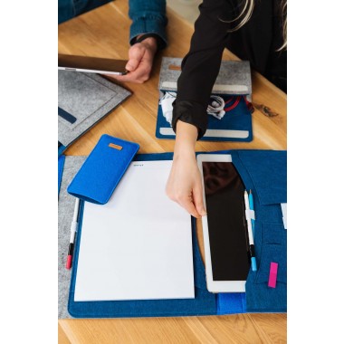 RÅVARE Stilvoller Filz-Organizer für iPad 12.9", puristische Businessmappe, minimalistischer Reiseorganizer